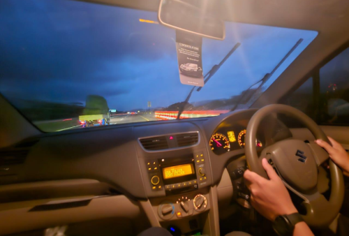 Jangan Asal Nyala, Ini Fungsi Lampu dan Sinyal Kendaraan yang Wajib Diketahui