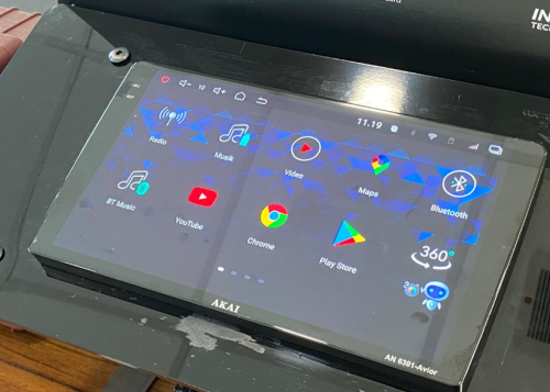 Head Unit Premium Fitur Komplet, RAM Terbesar Saat Ini, Harga Cuma Segini