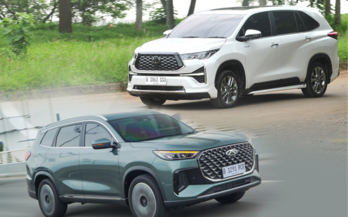 Toyota, Toyota Innova, Duel SUV Hybrid, Toyota Innova Zenix Hybrid vs Chery Tiggo 8 CSH, Mana Lebih Unggul?