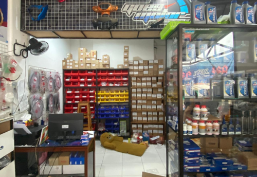 Suzuki , Toko Ini Surganya Sparepart Motor Suzuki Lawas, Buat RGR, Satria 2-Tak, Suzuki TS sampai Model Terbaru