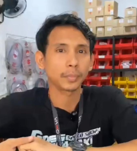 Toko Ini Surganya Sparepart Motor Suzuki Lawas, Buat RGR, Satria 2-Tak, Suzuki TS sampai Model Terbaru