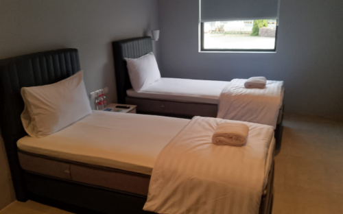 Intip Kamar Swiss-belexpress KM 379A, Hotel Rest Area Tol dengan Sistem Bayar Fleksibel