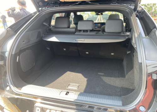 First Drive XPeng G6, Begini Rasa Berkendara Penantang BYD Sealion 7 dan AION Hyptec