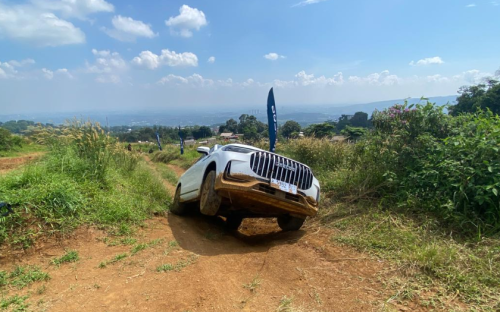 Uji Ketangguhan Jaecoo J8 AWD di Trek Off-road, Efortless Tanpa Batas, Pelototi Foto-foto Ekstremnya!