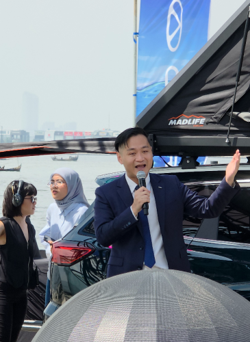 Gokil, Chery Bikin Extreme Test Rendam Baterai Tiggo 8 CSH, Pakai Air Laut!