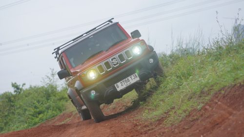 Suzuki Jimny, Suzuki , Pemilik Jimny Semua Tipe dan Tahun Merapat, Suzuki Indonesia Gelar Jimny Custom Contest