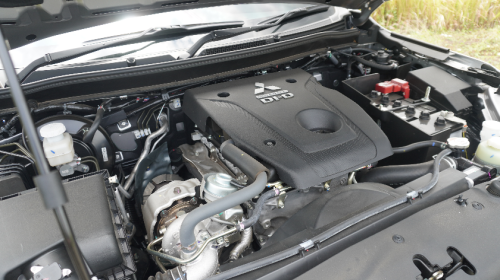 SUV Premium 4WD Memanas, Ada Jaecoo J8 AWD, Mitsubishi Pajero Sport 4x4 dan Toyota Fortuner 4x4, Mana Lebih Oke di Medan Off-road?