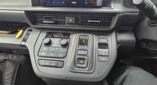 Honda, Honda e, Toyota, Toyota Voxy, Nissan, Honda STEP WGN e:HEV Bentar Lagi Meluncur, Pesaing Baru Toyota Voxy dan Nissan Serena e-POWER, Siap Dipesan!