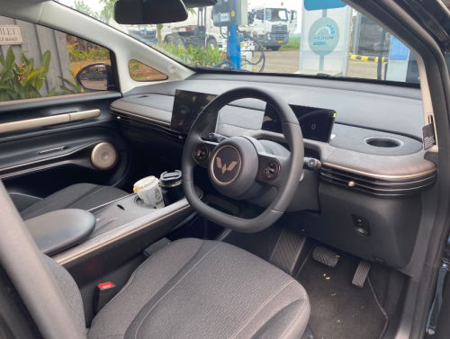 KOMPARASI: GWM ORA 03, Wuling Cloud EV dan BYD Dolphin, Mana Paling Oke Buat Aktivitas Harian?