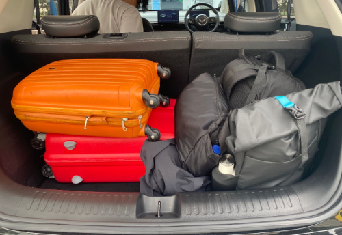 KOMPARASI: GWM ORA 03, Wuling Cloud EV dan BYD Dolphin, Mana Paling Oke Buat Aktivitas Harian?