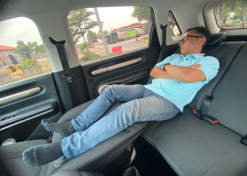 KOMPARASI: GWM ORA 03, Wuling Cloud EV dan BYD Dolphin, Mana Paling Oke Buat Aktivitas Harian?