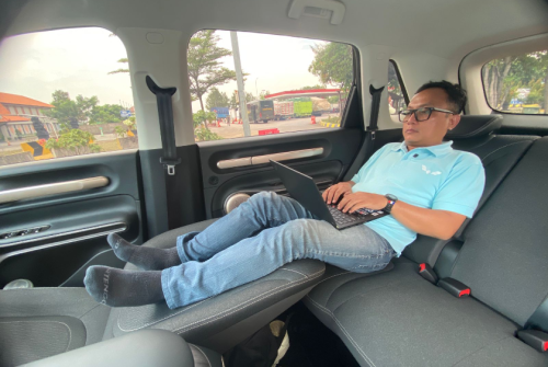 Wuling, Cerita Makan Siang di Empal Gentong Cirebon dengan Wuling Cloud EV, Butuh Biaya Listrik Segini Aja