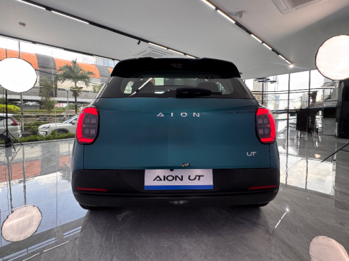 Mobil Listrik Aion, Aion, Aion UT, Mobil Listrik AION UT Diprediksi Harga di Bawah Rp 400 Juta, Ini Spesifikasi dan Fitur Lengkapnya