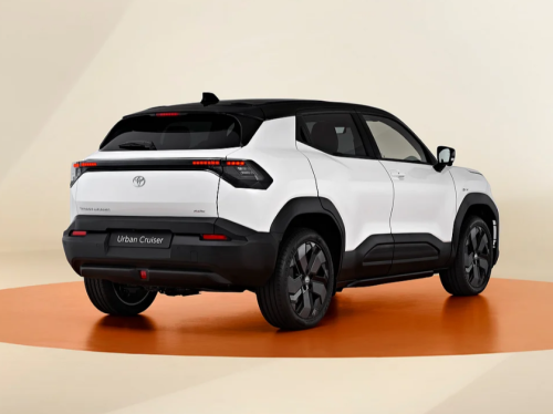 Toyota, Toyota Urban Cruiser, Suzuki eVitara , Suzuki , Pakai Platform Sama, Toyota Urban Cruiser EV dan Suzuki eVitara Hadir di GIIAS 2025, Ini Bedanya