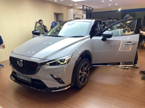 Mazda, Silakan Lihat Dua Tipe Facelift Mazda Terbaru di GIIAS 2025 dengan Harga Dimulai Rp 400 Jutaan