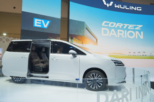Wuling, Wuling Cortez Darion Rilis di GIIAS 2025, MPV Listrik Baru Sudah Bisa Dipesan