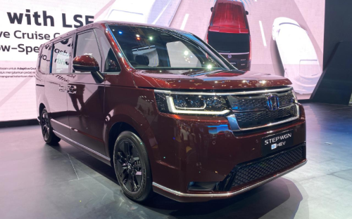 Honda, Honda e, Toyota, Toyota Voxy, Nissan, Nissan Serena, Enggak Tahunya Harga Honda STEP WGN e:HEV Lebih Murah Dibanding Toyota Voxy dan Nissan Serena e-Power