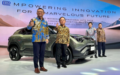 Suzuki eVitara , Suzuki , eVitara Resmi Diperkenalkan di GIIAS 2025, Suzuki Masuki Era Mobil Listrik Mulai 2026