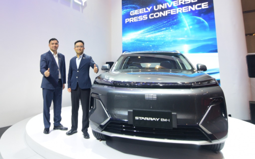 Nggak Cuma Satu, Gelly Pamerkan Tiga Model Global di GIIAS 2025, Siap Mengaspal di Indonesia?