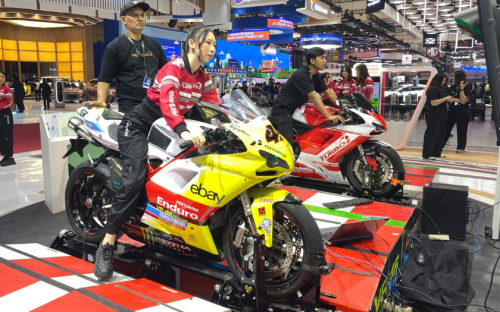 Ikut Games di Booth Pertamina di GIIAS 2025. Bisa Ketemu Pembalap Pertamina Enduro VR46 Racing Fabio Di Giannantonio