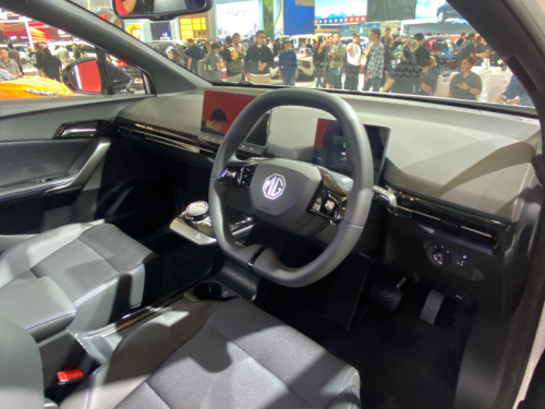 MG, MG Luncurkan Varian Baru MG4 EV MAX, Lebih Fresh dan Powerful