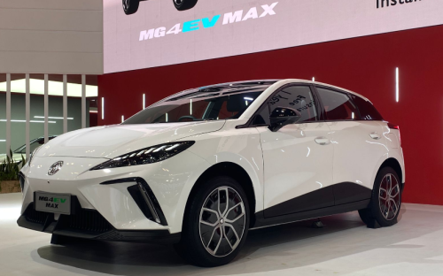 MG, MG Luncurkan Varian Baru MG4 EV MAX, Lebih Fresh dan Powerful