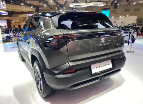 Suzuki eVitara , Suzuki , Suzuki eVitara 2026 Siap Dijual, Ini Bocoran Spesifikasi eVitara yang Bikin Beda dari EV Lain