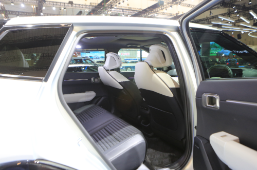 Kia EV4 Tampil Perdana di Indonesia, Punya Jarak Tempuh 600 Km, 0-100 Km/jam Hanya 7,4 Detik