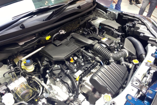 Daihatsu Rocky, Daihatsu, Komparasi Daihatsu Rocky e-Smart Hybrid vs Chery Tiggo Cross CSH, Siapa Paling irit Bahan Bakar?