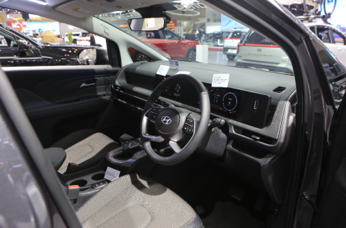 Hyundai, Hyundai Stargazer, MPV Ganteng Harga Rp 200 Jutaan, Punya Fitur Apa Saja Hyundai Stargazer Cartenz dan Cartenz X?