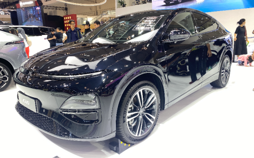 Xpeng, XPeng G6, Tebar Pesona Xpeng G6 di GIIAS 2025, Harga Spesial, Varian Baru hingga Promo Kredit