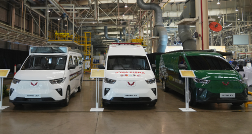 Wuling, Wuling Umumkan Pemenang Kompetisi Move Your Hustle Bersama Mitra EV, Bawa Uang Tunai Rp 100 juta