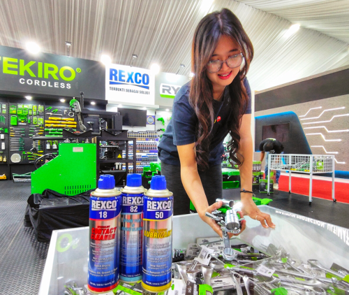 Mampir ke Booth Rexco di GIIAS 2025, Beli Penetrant Dapat Kunci Inggris