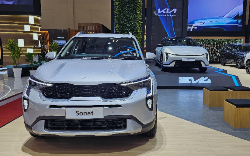 Kia, Kia Seltos, Kia Bikin SUV Mewah Jadi Terjangkau Lewat Sonet dan Seltos, Dibanderol Segini di GIIAS 2025