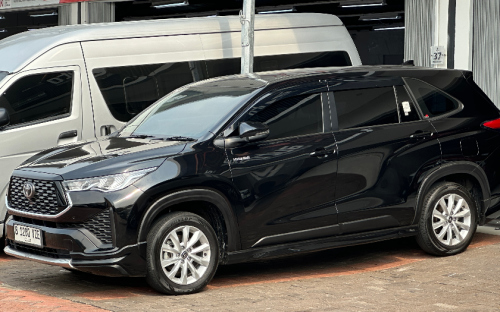 Toyota, Toyota Kijang Innova Zenix, Toyota Innova, Harga Bekas Toyota Kijang Innova Zenix Hybrid Tak Sekuat Dulu, Depresiasi Brutal di Bursa Mobil Bekas