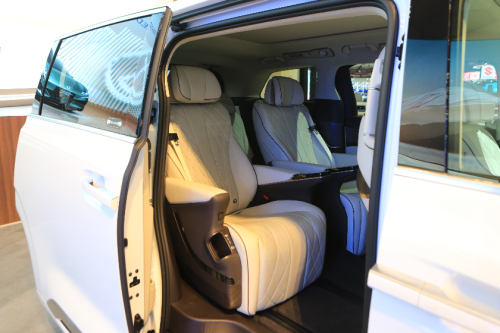 Baru Satu Semester, Denza D9 Sudah Terjual 6.200 Unit, Apa Sih Hebatnya?