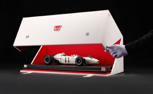 Langka Nih, HRC Rilis Miniatur Mobil Balap F1 Honda RA272, Stok Sangat Terbatas