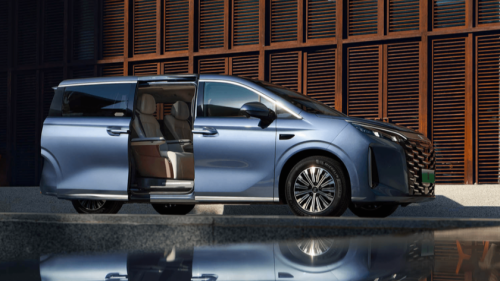 BYD, BYD Denza D9, BYD M9 Terciduk Didaftarkan, Fitur Mirip Denza D9, Harga Nyenggol Alphard dan Innova Zenix