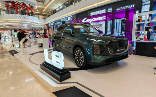 Mobil China Lepas Buka Pop-up Mall Pertama di Atrium Promenade Jakarta