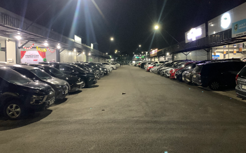 Benarkah LCGC Sudah Nggak Laku di Jakarta, Pasarnya Mulai Dimakan EV Murah?