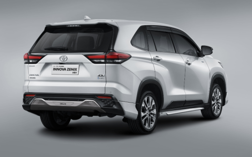 Kijang Innova Zenix HEV Tampil Baru, Fitur Ditambah, In Car Entertainment Diupgrade