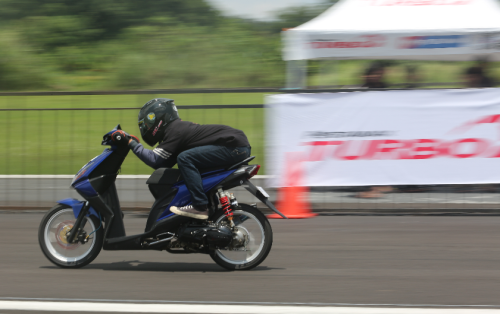 Pertamax Turbo Drag Fest 2025 Meriah, 436 Starter Motor Adu Kebut Raih Podium Utama