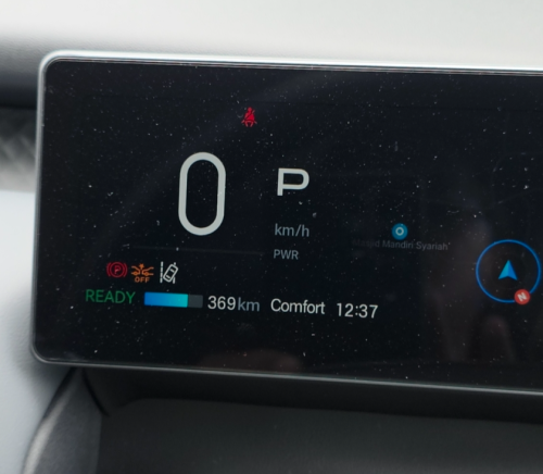 Banderol Mulai Rp 325 Juta, Begini Rasa Berkendara City Car Listrik Aion UT