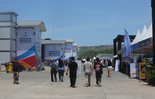 MotoGP, Sirkut Mandalika Panas Sob, Mulai Trek Sampai Belakang Paddock MotoGP, Ini Foto-fotonya