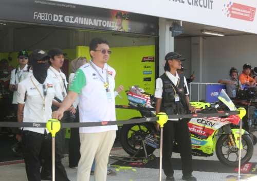 MotoGP, Pembalap 20 Tahun Fermin Aldeguer Lengkapi 4 Juara Berbeda di MotoGP Mandalika 2025