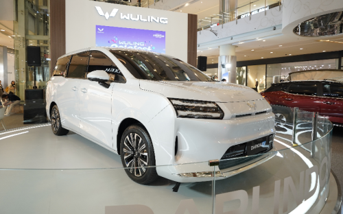 Wuling, Wuling Darion EV Hadir di Central Park Mall, Beli Wuling Sekarang Gratis Roofbook hingga iPhone 16