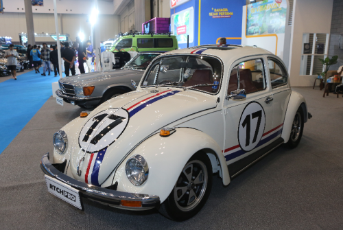 Deretan Mobil Modifikasi Gokil IMX 2025, Starlet Rafi Ahmad, Gran Max Komeng Sampai Angkot Praz