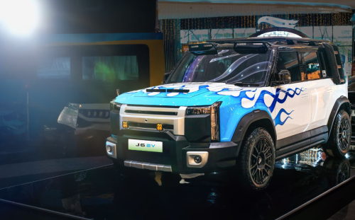 Mantap Nih, Nonton IMX 2025 Bisa Dapat Chery J6 dan Daihatsu Ayla, Begini Caranya