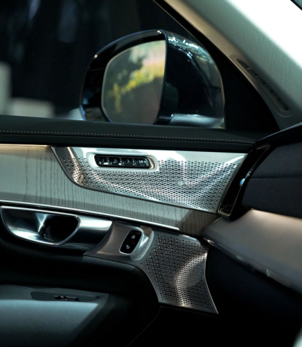 Volvo XC60 Plug-in Hybrid Resmi Meluncur, Harga Tanpa Subsidi Dibanderol Rp 1,5 Miliar