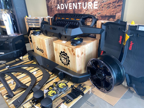 Dealer Jeep Buka di Gading Serpong, Hadirkan Layanan 3S buat Model Baru dan Generasi Lama